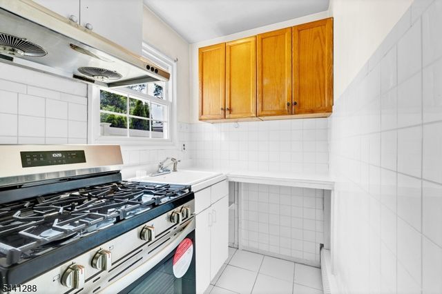 111 Walton Ave, Union Twp., NJ 07083