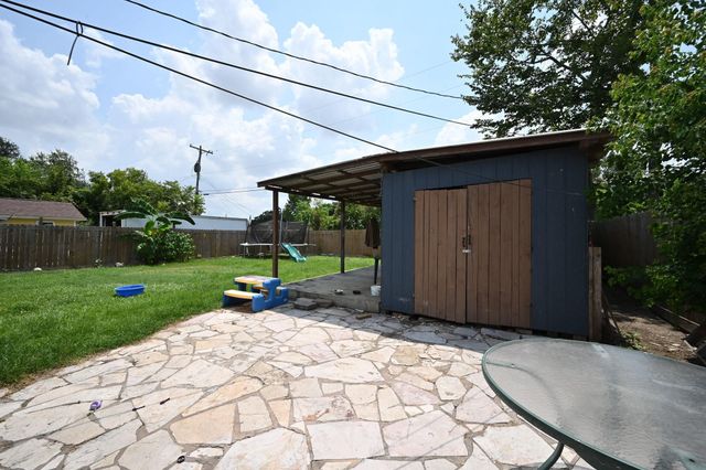 12360 Dorwayne Court, Houston, TX 77015