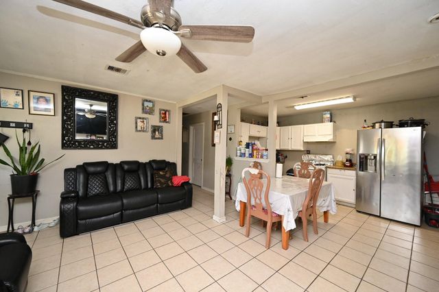 12360 Dorwayne Court, Houston, TX 77015