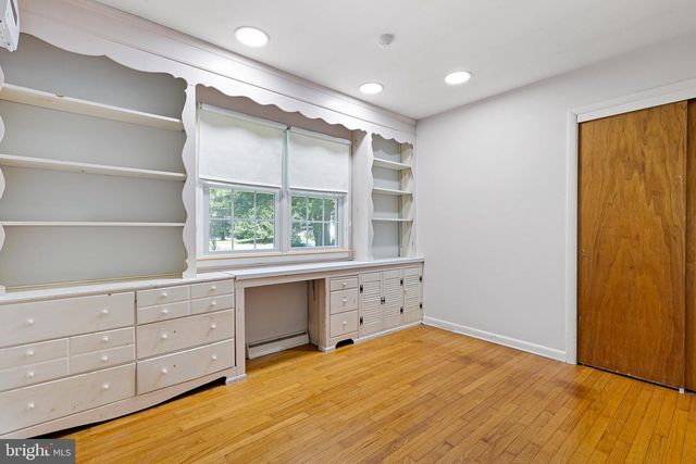 504 APPLE RD, Newark, DE 19711