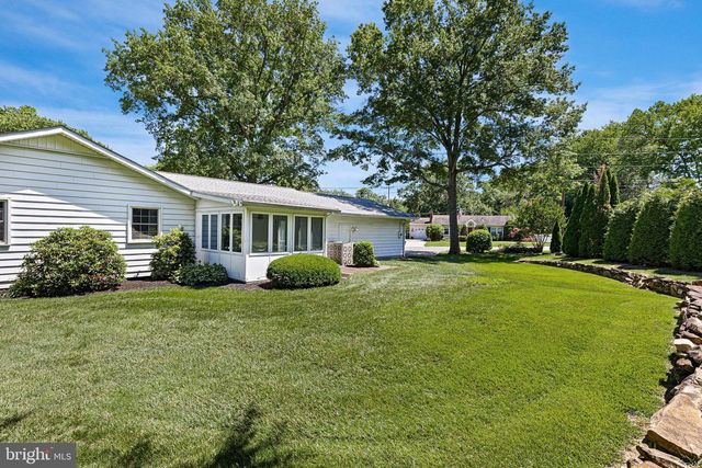 504 APPLE RD, Newark, DE 19711
