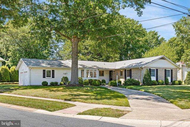 504 APPLE RD, Newark, DE 19711