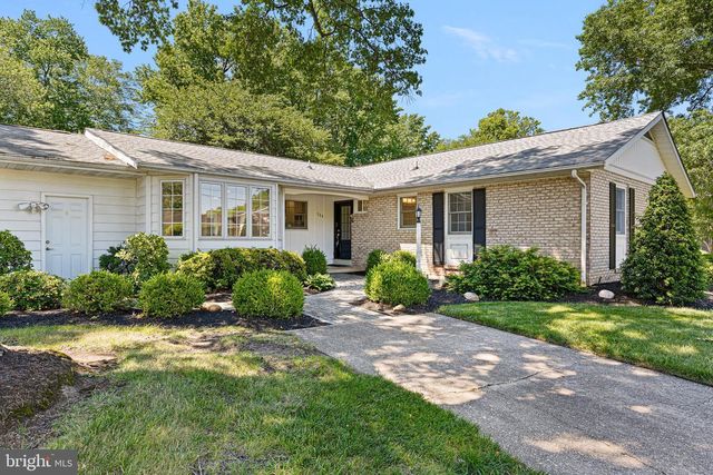 504 APPLE RD, Newark, DE 19711