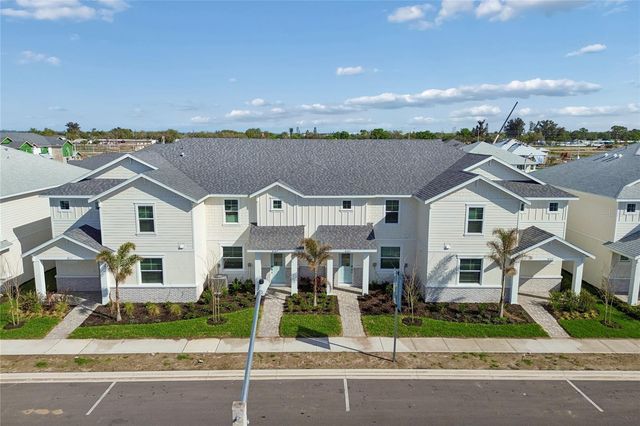 8103 SEAFLOWER PARKWAY, Bradenton, FL 34210