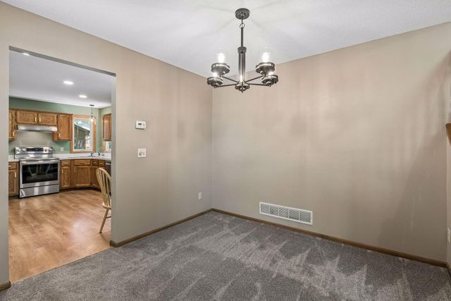 9407 Jasmine Avenue S, Cottage Grove, MN 55016
