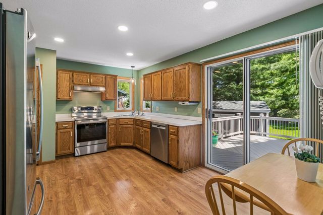 9407 Jasmine Avenue S, Cottage Grove, MN 55016