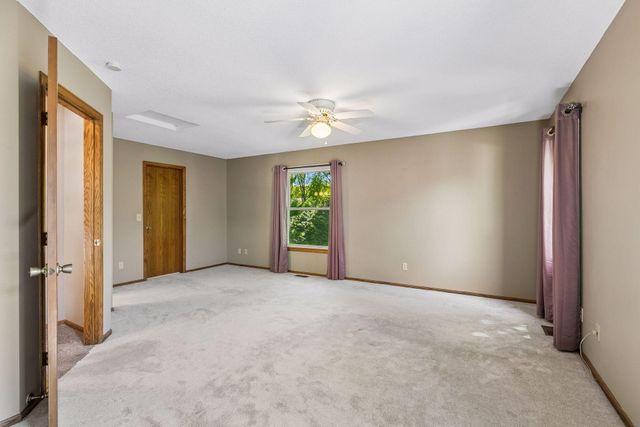 9407 Jasmine Avenue S, Cottage Grove, MN 55016