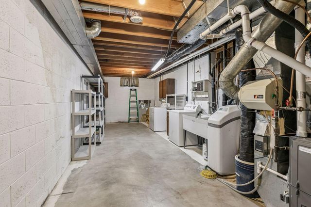 9407 Jasmine Avenue S, Cottage Grove, MN 55016