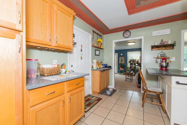 2510 Dexter Avenue, Kalamazoo, MI 49004