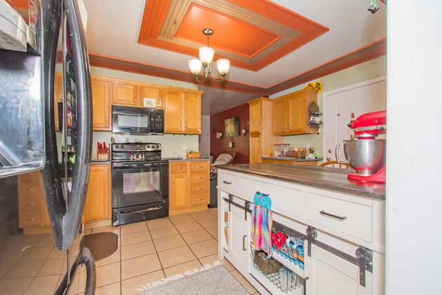 2510 Dexter Avenue, Kalamazoo, MI 49004