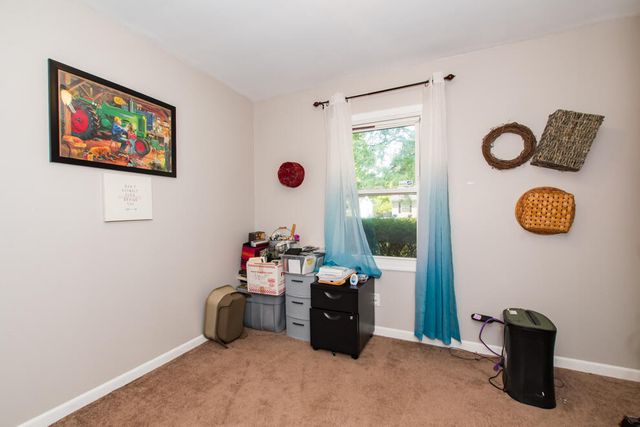 2510 Dexter Avenue, Kalamazoo, MI 49004