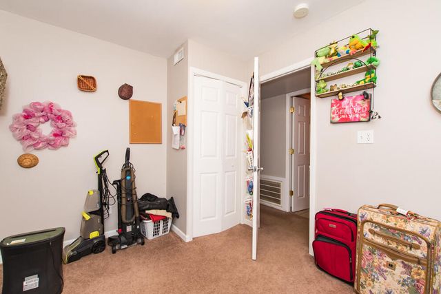2510 Dexter Avenue, Kalamazoo, MI 49004