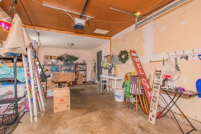 2510 Dexter Avenue, Kalamazoo, MI 49004