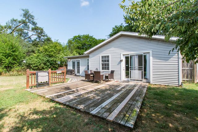 2510 Dexter Avenue, Kalamazoo, MI 49004