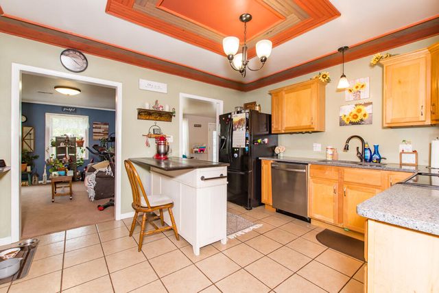 2510 Dexter Avenue, Kalamazoo, MI 49004