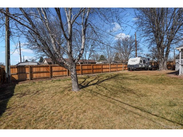 395 Cedar Ave, Brighton, CO 80601