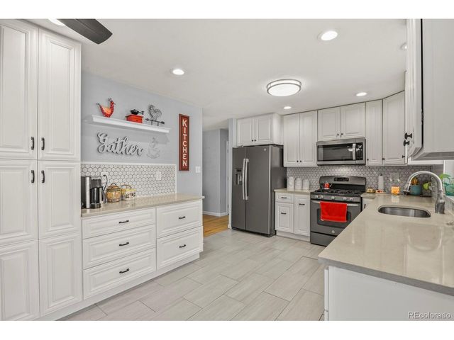 395 Cedar Ave, Brighton, CO 80601