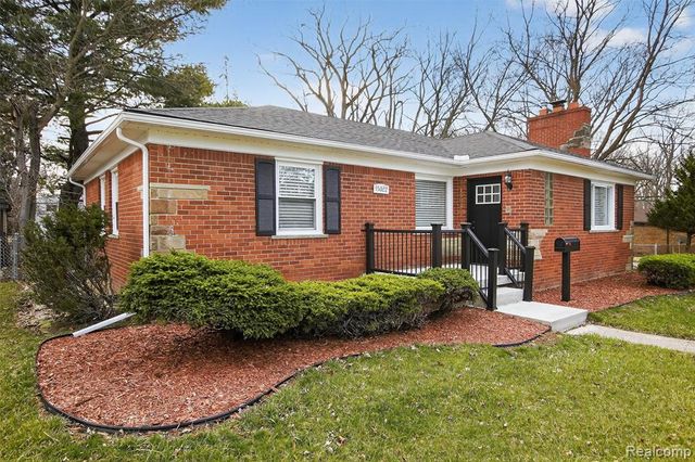 15022 Winston, Redford, MI 48239