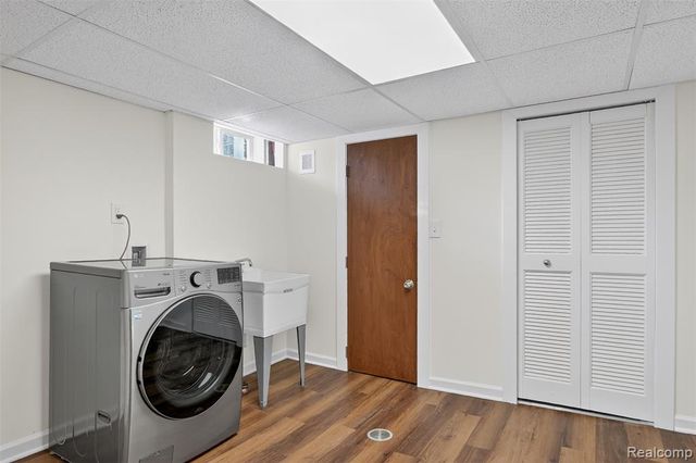 15022 Winston, Redford, MI 48239