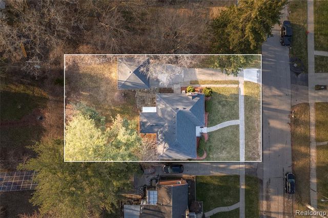 15022 Winston, Redford, MI 48239