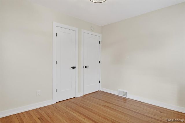 15022 Winston, Redford, MI 48239