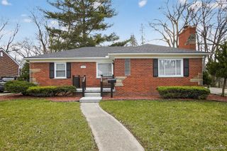 15022 Winston, Redford, MI 48239