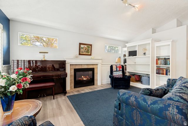 1039 E WYNDOM WAY, Layton, UT 84040