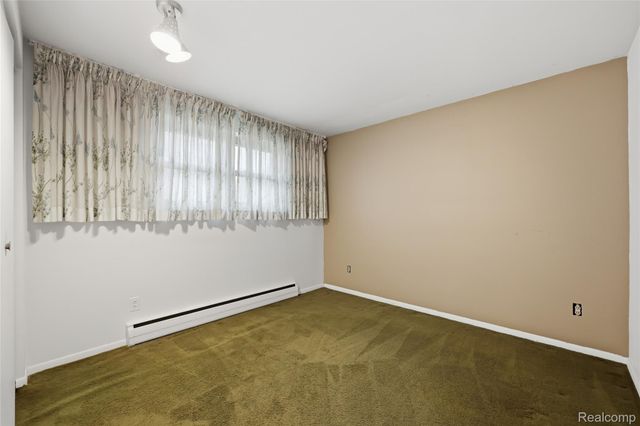 25509 S Afton Street, Harrison Charter Township, MI 48045