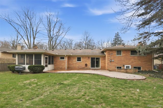 25509 S Afton Street, Harrison Charter Township, MI 48045