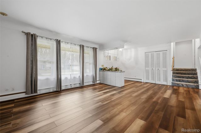 25509 S Afton Street, Harrison Charter Township, MI 48045