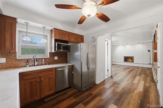 25509 S Afton Street, Harrison Charter Township, MI 48045