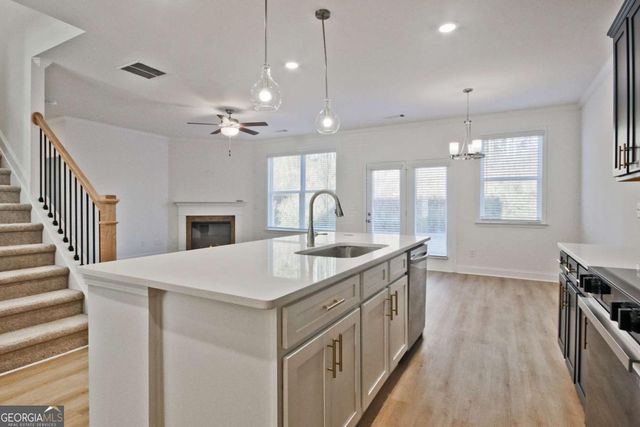 7423 Rocklin Lane, Flowery Branch, GA 30542