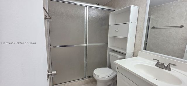 20125 NE 3rd Ct 3, Miami, FL 33179