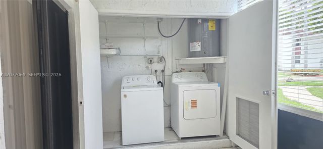 20125 NE 3rd Ct 3, Miami, FL 33179