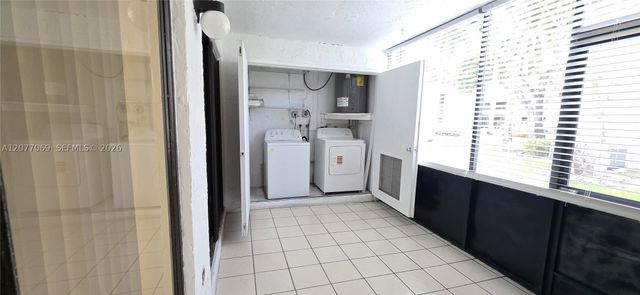 20125 NE 3rd Ct 3, Miami, FL 33179