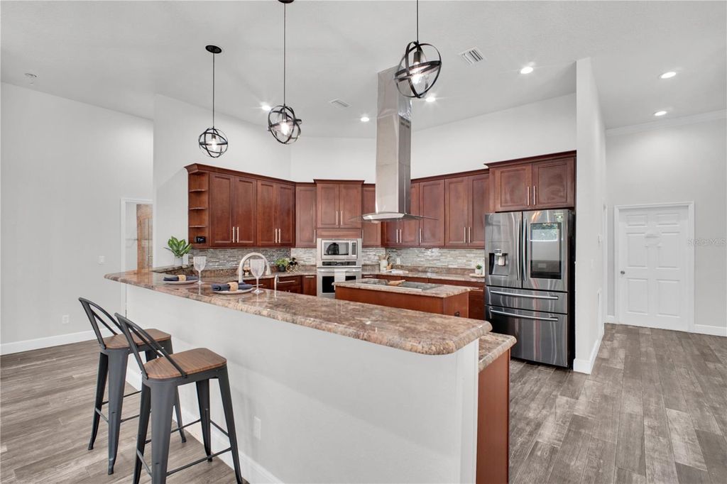Image 20 of property listing at 4931 TURTLE CREEK TRAIL, Oldsmar, FL 34677