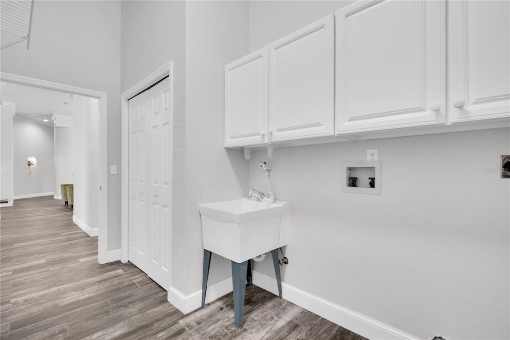 Image 46 of property listing at 4931 TURTLE CREEK TRAIL, Oldsmar, FL 34677