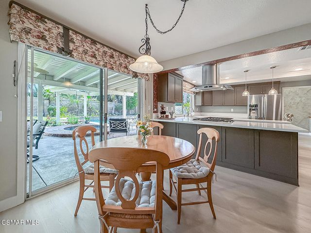 2990 Klamath Avenue, Simi Valley, CA 93063