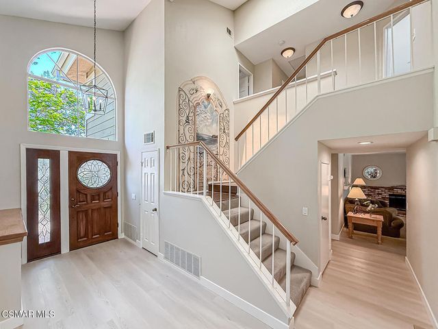 2990 Klamath Avenue, Simi Valley, CA 93063