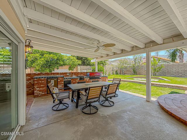 2990 Klamath Avenue, Simi Valley, CA 93063