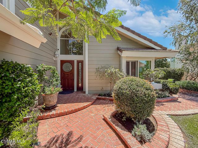 2990 Klamath Avenue, Simi Valley, CA 93063