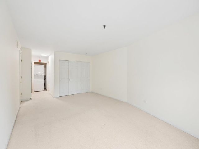 3265 Kirchoff Road 217, Rolling Meadows, IL 60008