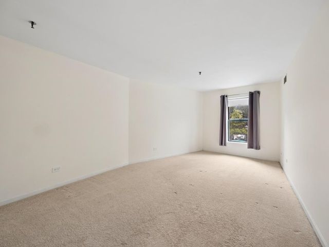 3265 Kirchoff Road 217, Rolling Meadows, IL 60008