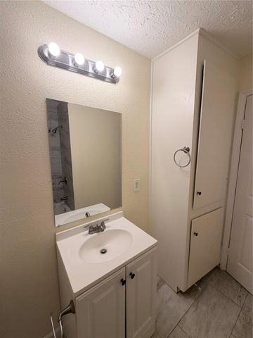 3810 Lehall Street, Houston, TX 77021
