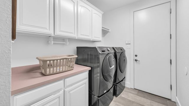 100 Oakview Drive, Hudson Oaks, TX 76087