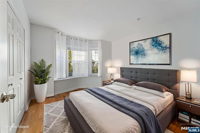 129 The Promenade, Edgewater, NJ 07020