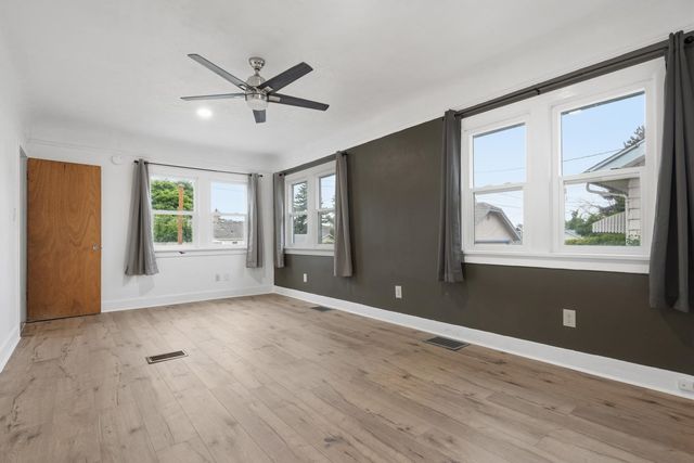 414 E Glass Ave, Spokane, WA 99207