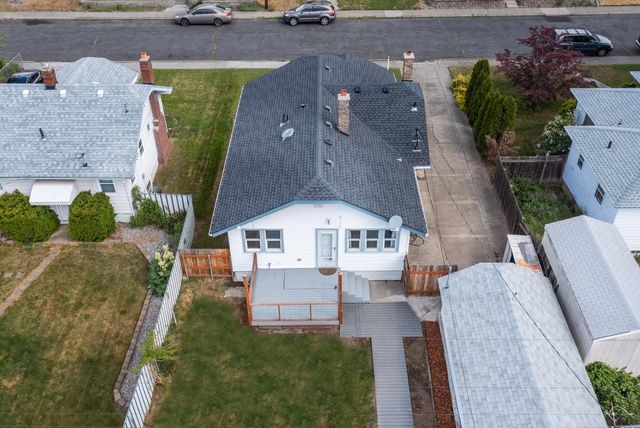 414 E Glass Ave, Spokane, WA 99207