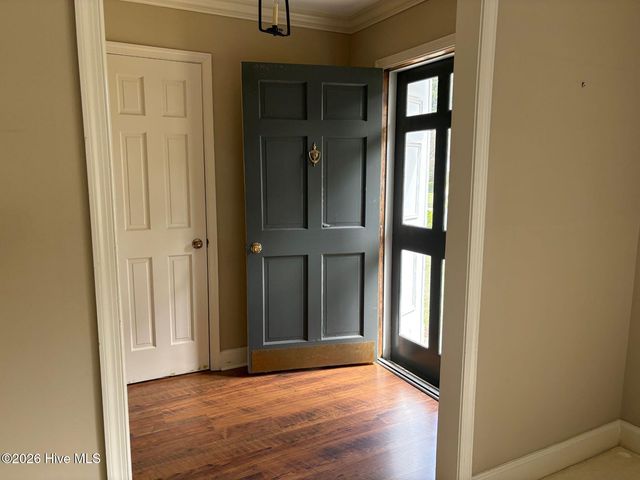 2107 Somerset Drive N, Wilson, NC 27893