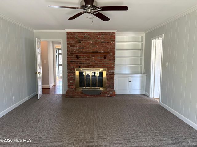 2107 Somerset Drive N, Wilson, NC 27893